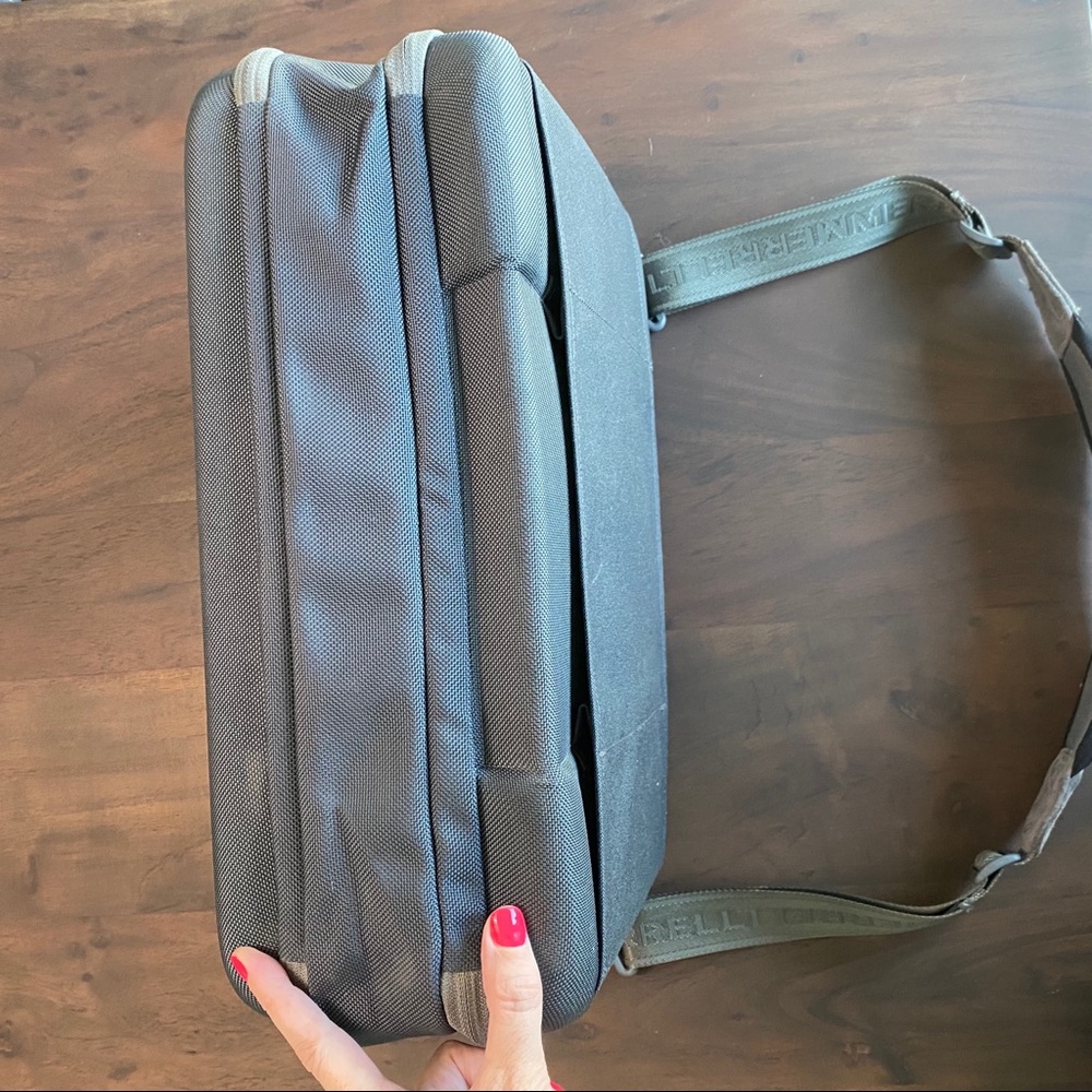 Merrell Grey & Orange Hard Case Laptop Travel Bag - Picture 2 of 10